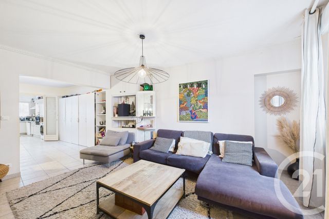 maison à louer - 5 pièces - 103.33 m2 - LE BOUSCAT - 33 - AQUITAINE - Century 21 Hesteda