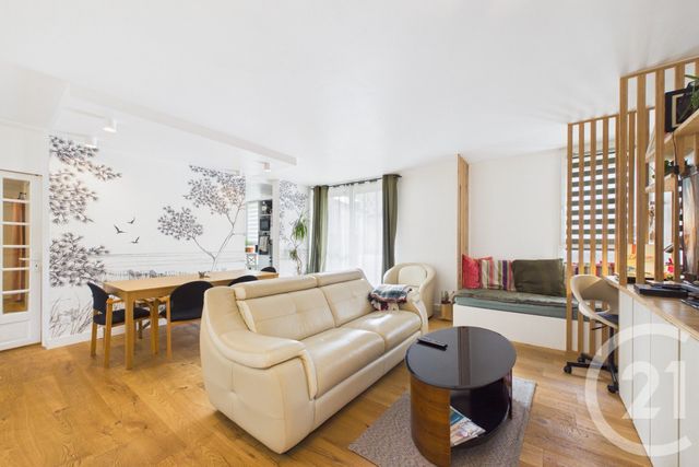 Appartement T5 à vendre - 5 pièces - 90.0 m2 - LE BOUSCAT - 33 - AQUITAINE - Century 21 Hesteda