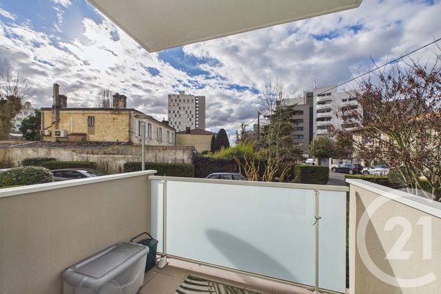 Appartement T5 à vendre - 5 pièces - 90.0 m2 - LE BOUSCAT - 33 - AQUITAINE - Century 21 Hesteda