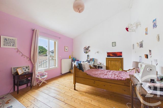 maison à vendre - 6 pièces - 217.37 m2 - BRUGES - 33 - AQUITAINE - Century 21 Hesteda