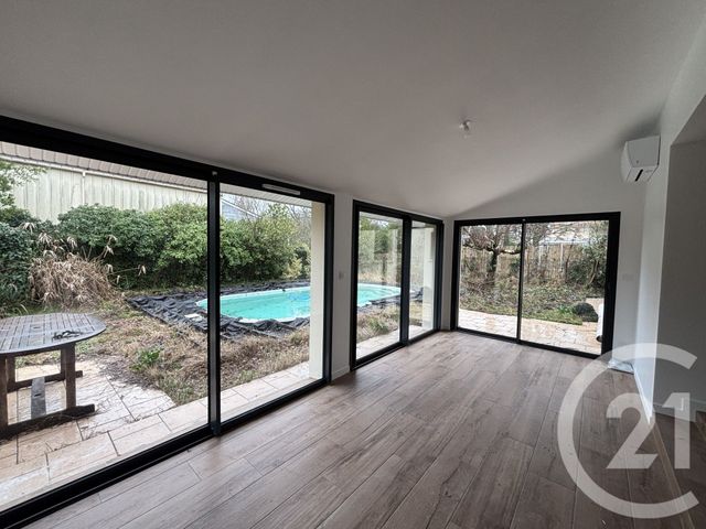 maison à vendre - 7 pièces - 138.0 m2 - EYSINES - 33 - AQUITAINE - Century 21 Hesteda