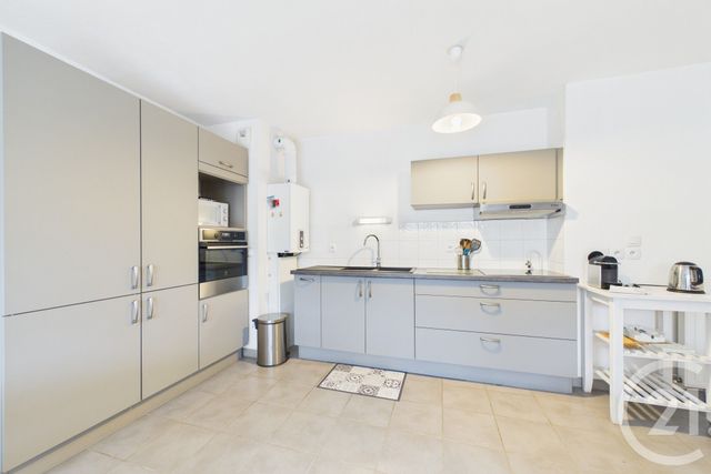 Appartement T3 à louer - 3 pièces - 61.69 m2 - LANTON - 33 - AQUITAINE - Century 21 Hesteda