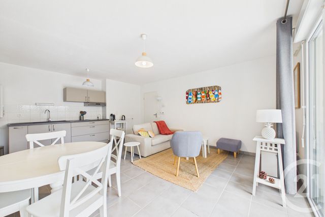 Appartement T3 à louer - 3 pièces - 61.69 m2 - LANTON - 33 - AQUITAINE - Century 21 Hesteda