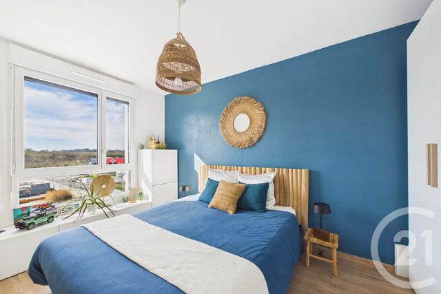 Appartement T2 à vendre - 2 pièces - 44.36 m2 - EYSINES - 33 - AQUITAINE - Century 21 Hesteda