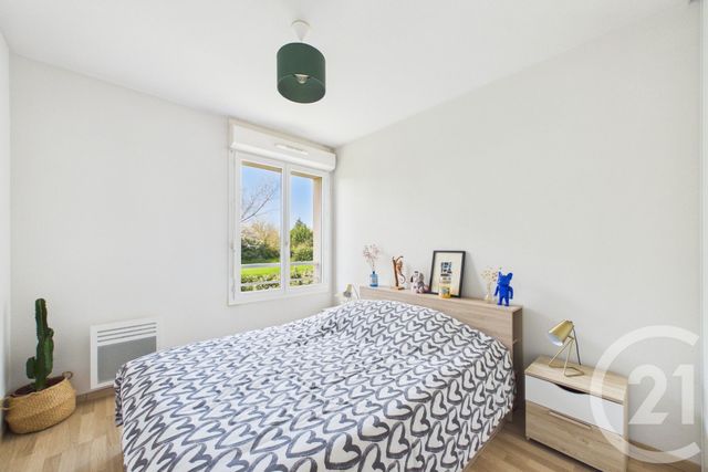 Appartement T2 à vendre - 2 pièces - 41.28 m2 - BRUGES - 33 - AQUITAINE - Century 21 Hesteda