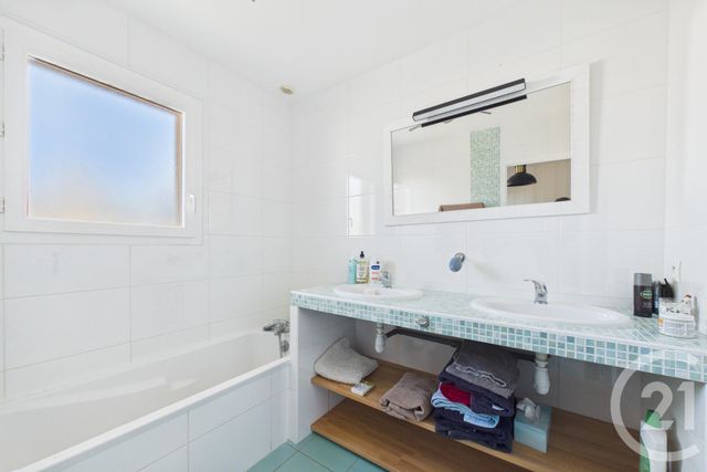 maison à vendre - 6 pièces - 131.67 m2 - BRUGES - 33 - AQUITAINE - Century 21 Hesteda