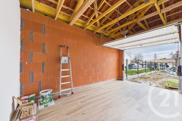 maison à louer - 4 pièces - 90.71 m2 - CADAUJAC - 33 - AQUITAINE - Century 21 Hesteda