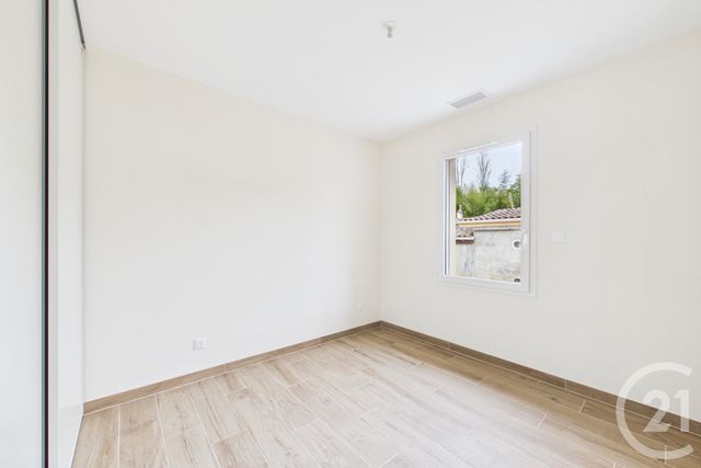 maison à louer - 4 pièces - 90.71 m2 - CADAUJAC - 33 - AQUITAINE - Century 21 Hesteda