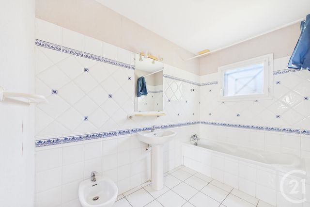 maison à vendre - 5 pièces - 120.91 m2 - LE BOUSCAT - 33 - AQUITAINE - Century 21 Hesteda