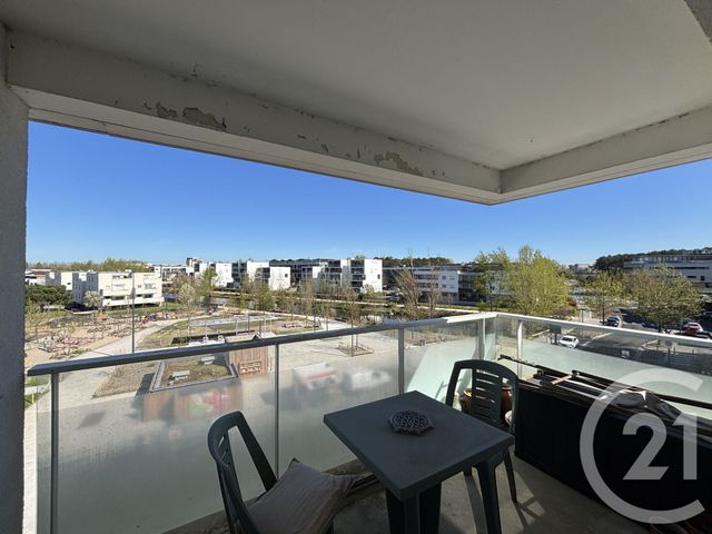 Appartement T3 à vendre - 3 pièces - 76.0 m2 - BRUGES - 33 - AQUITAINE - Century 21 Hesteda