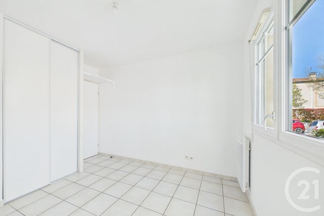 Appartement F3 à vendre - 3 pièces - 67.0 m2 - BRUGES - 33 - AQUITAINE - Century 21 Hesteda