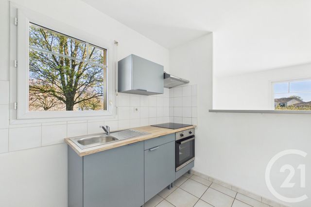 Appartement F3 à vendre - 3 pièces - 67.0 m2 - BRUGES - 33 - AQUITAINE - Century 21 Hesteda