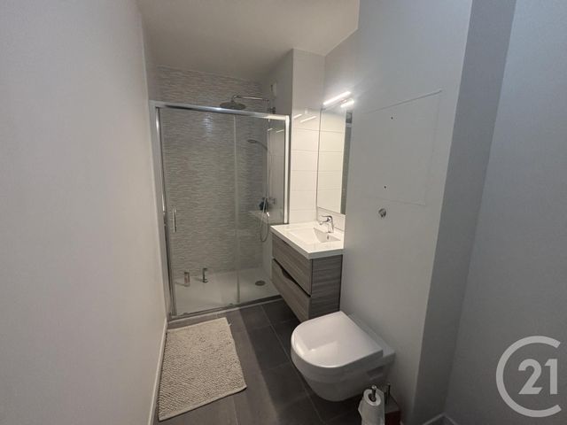 Appartement F1 à vendre - 1 pièce - 29.8 m2 - BRUGES - 33 - AQUITAINE - Century 21 Hesteda