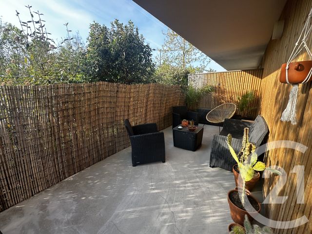 Appartement T2 à vendre - 2 pièces - 41.12 m2 - BRUGES - 33 - AQUITAINE - Century 21 Hesteda