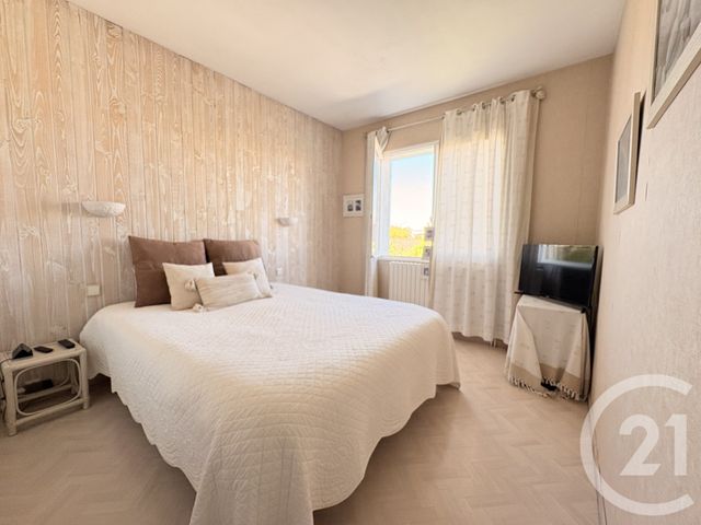 maison à vendre - 4 pièces - 91.0 m2 - LE BOUSCAT - 33 - AQUITAINE - Century 21 Hesteda