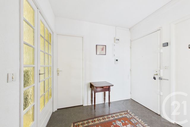 Appartement T3 à louer - 3 pièces - 77.59 m2 - BORDEAUX - 33 - AQUITAINE - Century 21 Hesteda