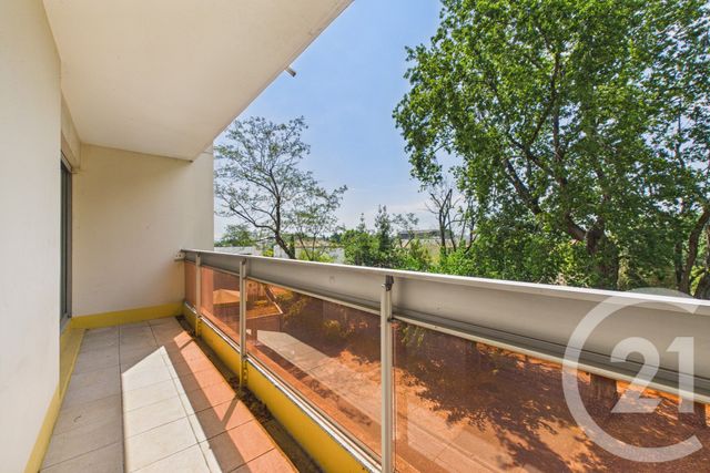 Appartement T3 à louer - 3 pièces - 77.59 m2 - BORDEAUX - 33 - AQUITAINE - Century 21 Hesteda