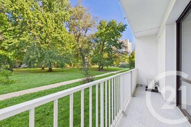 Appartement T3 à louer - 4 pièces - 87.44 m2 - BORDEAUX - 33 - AQUITAINE - Century 21 Hesteda