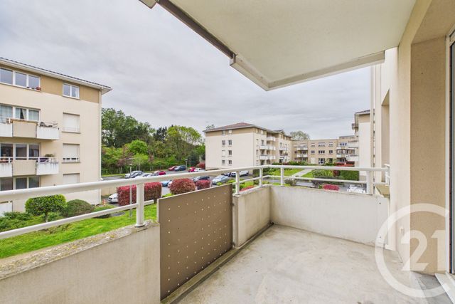 Appartement T3 à louer - 3 pièces - 55.47 m2 - BRUGES - 33 - AQUITAINE - Century 21 Hesteda