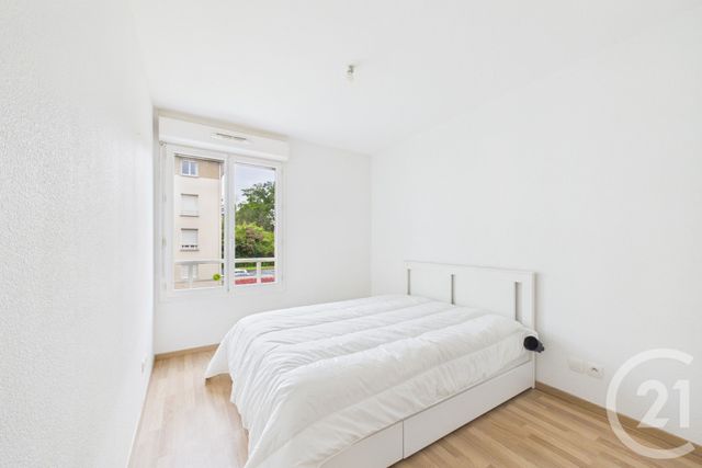 Appartement T3 à louer - 3 pièces - 55.47 m2 - BRUGES - 33 - AQUITAINE - Century 21 Hesteda