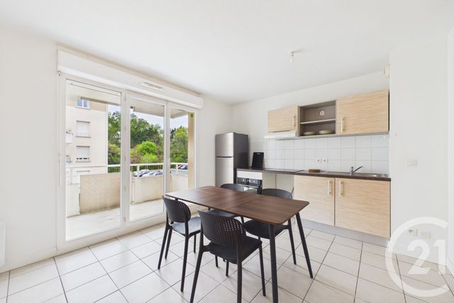 Appartement T3 à louer - 3 pièces - 55.47 m2 - BRUGES - 33 - AQUITAINE - Century 21 Hesteda