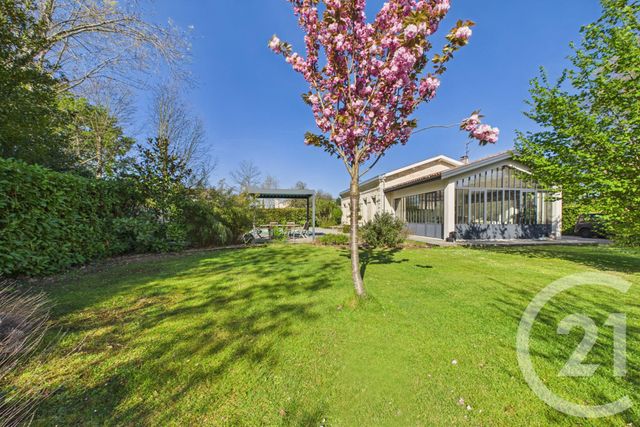 maison à vendre - 8 pièces - 257.83 m2 - EYSINES - 33 - AQUITAINE - Century 21 Hesteda