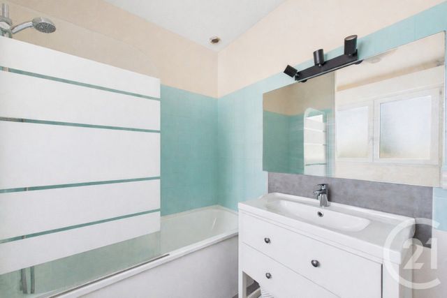 maison à vendre - 4 pièces - 83.33 m2 - EYSINES - 33 - AQUITAINE - Century 21 Hesteda