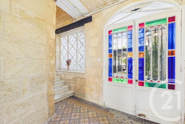 Appartement T2 à louer - 3 pièces - 61.38 m2 - BORDEAUX - 33 - AQUITAINE - Century 21 Hesteda