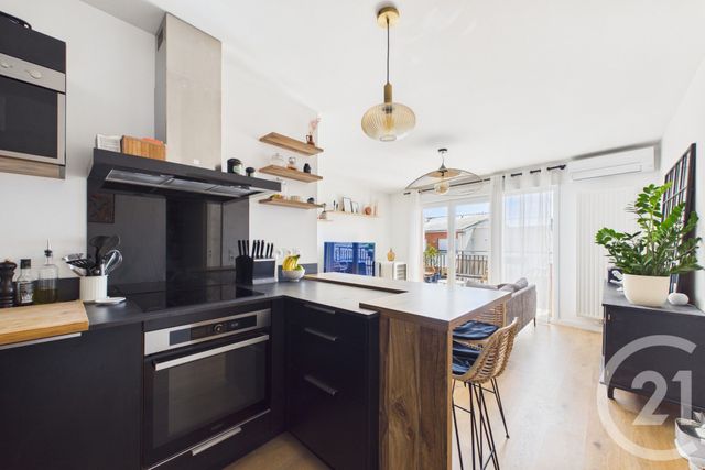 Appartement T2 à vendre - 2 pièces - 46.79 m2 - EYSINES - 33 - AQUITAINE - Century 21 Hesteda