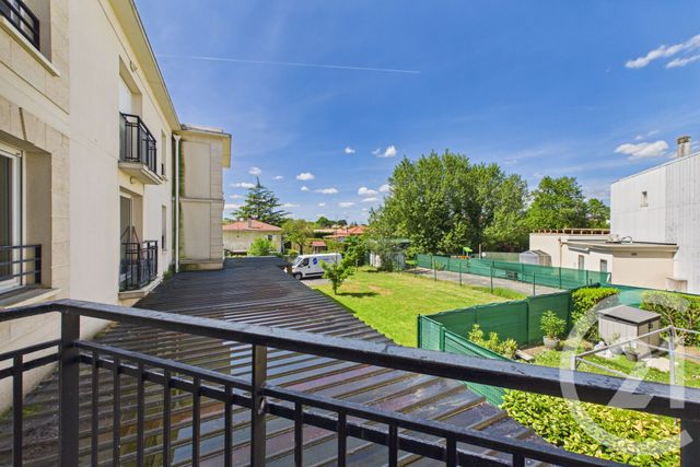 Appartement T3 à louer - 3 pièces - 53.06 m2 - LE TAILLAN MEDOC - 33 - AQUITAINE - Century 21 Hesteda