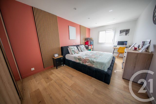 maison à vendre - 6 pièces - 156.0 m2 - EYSINES - 33 - AQUITAINE - Century 21 Hesteda