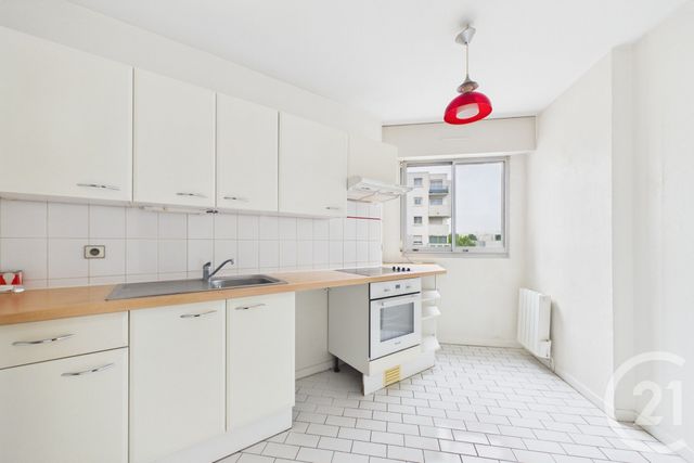 Appartement T4 à vendre - 4 pièces - 88.0 m2 - BRUGES - 33 - AQUITAINE - Century 21 Hesteda