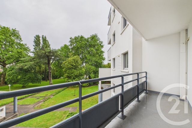 Appartement T4 à vendre - 4 pièces - 88.0 m2 - BRUGES - 33 - AQUITAINE - Century 21 Hesteda