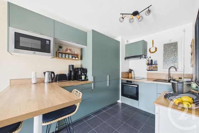 Appartement F2 à vendre - 2 pièces - 42.1 m2 - EYSINES - 33 - AQUITAINE - Century 21 Hesteda