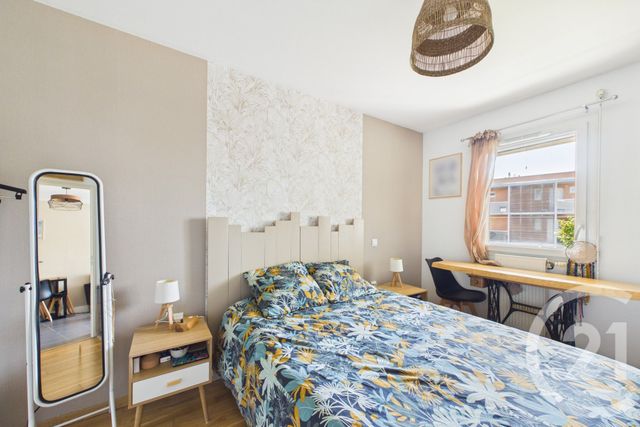 Appartement F2 à vendre - 2 pièces - 42.1 m2 - EYSINES - 33 - AQUITAINE - Century 21 Hesteda