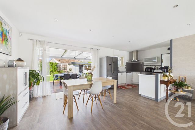 maison à vendre - 5 pièces - 107.0 m2 - BRUGES - 33 - AQUITAINE - Century 21 Hesteda