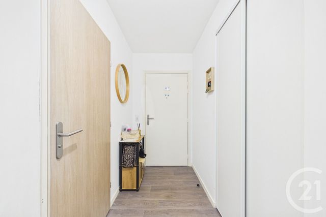 Appartement F4 à vendre - 4 pièces - 80.23 m2 - EYSINES - 33 - AQUITAINE - Century 21 Hesteda