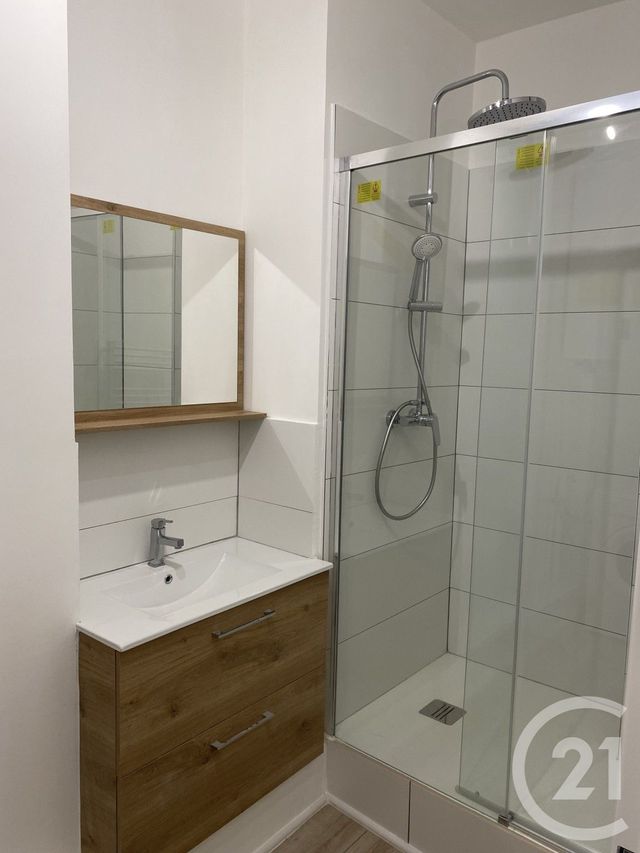 Appartement T2 à louer - 2 pièces - 35.15 m2 - BORDEAUX - 33 - AQUITAINE - Century 21 Hesteda