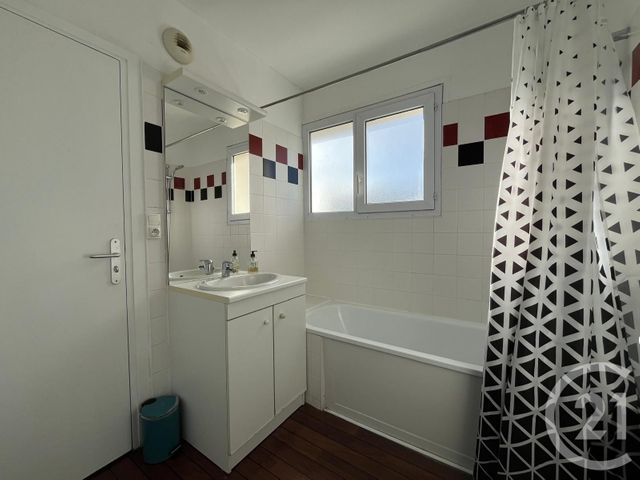 Appartement T4 à louer - 4 pièces - 72.0 m2 - TALENCE - 33 - AQUITAINE - Century 21 Hesteda