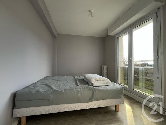 Appartement T4 à louer - 4 pièces - 72.0 m2 - TALENCE - 33 - AQUITAINE - Century 21 Hesteda