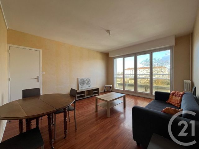 Appartement T4 à louer - 4 pièces - 72.0 m2 - TALENCE - 33 - AQUITAINE - Century 21 Hesteda