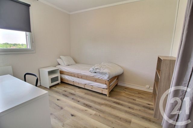 Appartement T4 à louer - 4 pièces - 64.05 m2 - PESSAC - 33 - AQUITAINE - Century 21 Hesteda
