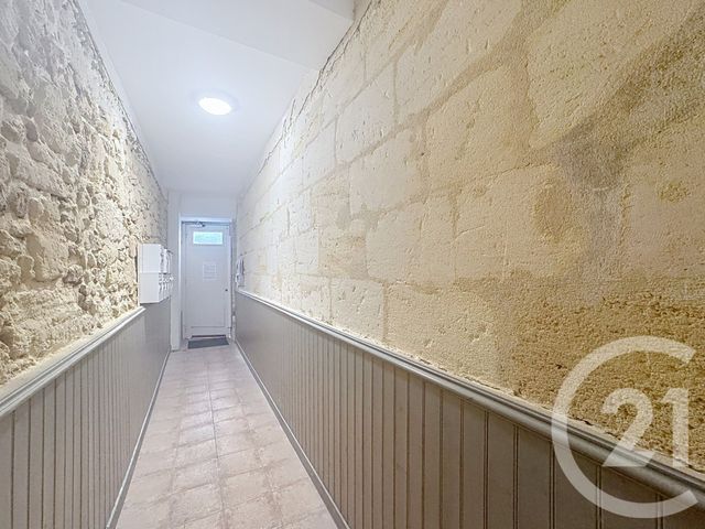 Appartement T2 à louer - 2 pièces - 41.01 m2 - BORDEAUX - 33 - AQUITAINE - Century 21 Hesteda
