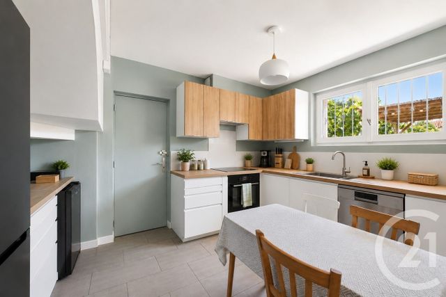 maison à vendre - 4 pièces - 89.02 m2 - BRUGES - 33 - AQUITAINE - Century 21 Hesteda