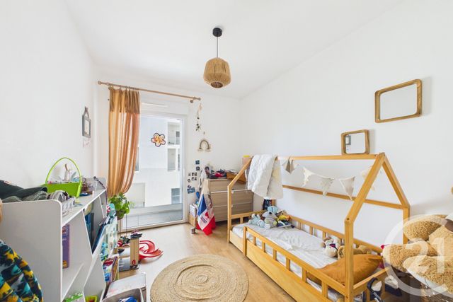 Appartement T3 à louer - 3 pièces - 67.6 m2 - LE BOUSCAT - 33 - AQUITAINE - Century 21 Hesteda
