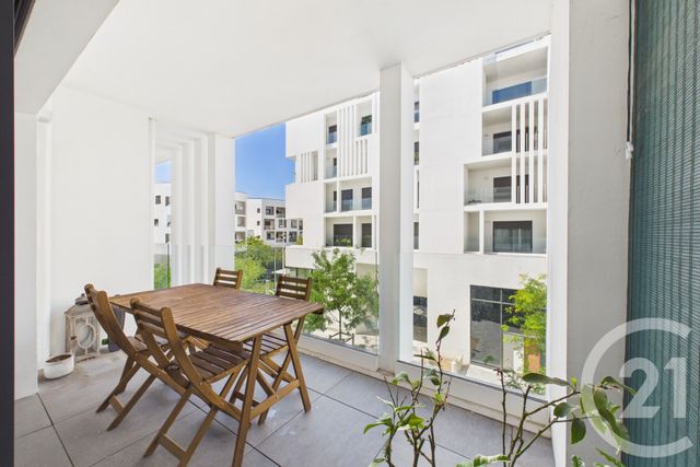 Appartement T3 à louer - 3 pièces - 67.6 m2 - LE BOUSCAT - 33 - AQUITAINE - Century 21 Hesteda