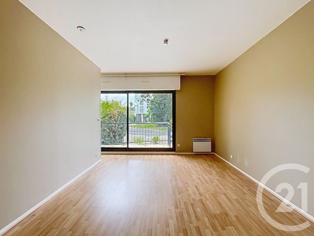 Appartement T2 à vendre - 2 pièces - 47.78 m2 - LE BOUSCAT - 33 - AQUITAINE - Century 21 Hesteda