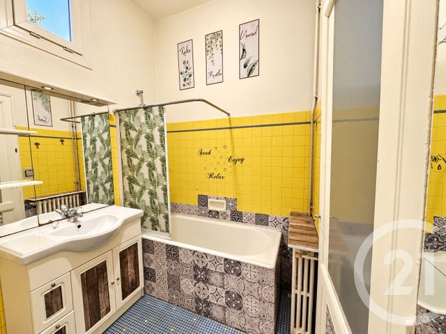 maison à vendre - 4 pièces - 89.01 m2 - LE BOUSCAT - 33 - AQUITAINE - Century 21 Hesteda