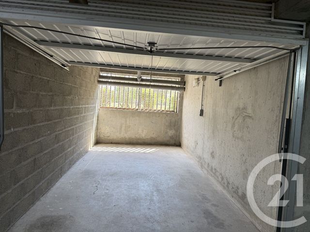 Appartement F3 à vendre - 3 pièces - 75.08 m2 - BRUGES - 33 - AQUITAINE - Century 21 Hesteda
