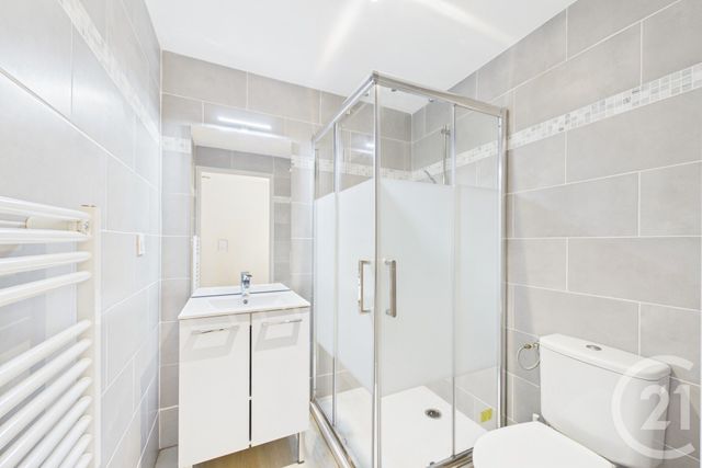 Appartement T1 à louer - 1 pièce - 38.69 m2 - BORDEAUX - 33 - AQUITAINE - Century 21 Hesteda